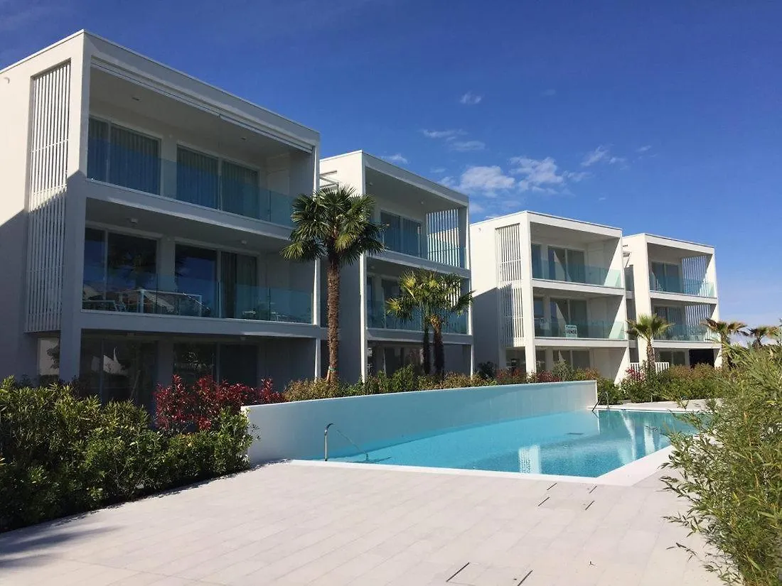 Apartment Immobiliare Jvl - White Residence Lido di Jesolo Italy