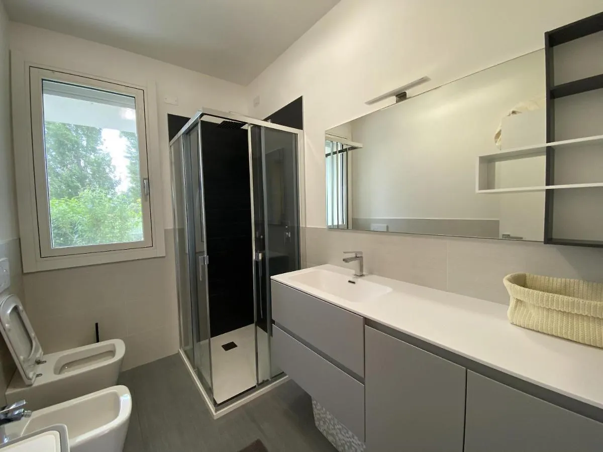 Immobiliare Jvl - White Residence Lido di Jesolo 0*,