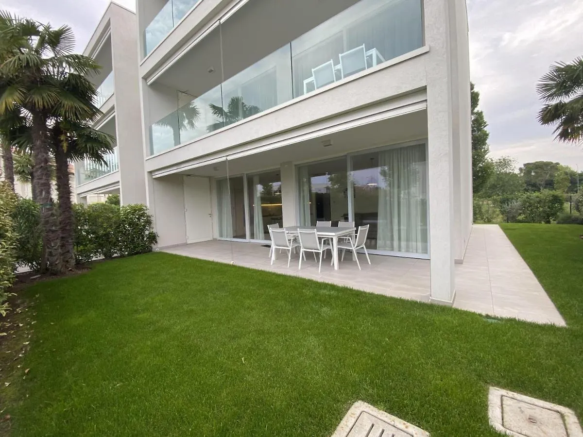Immobiliare Jvl - White Residence Lido di Jesolo
